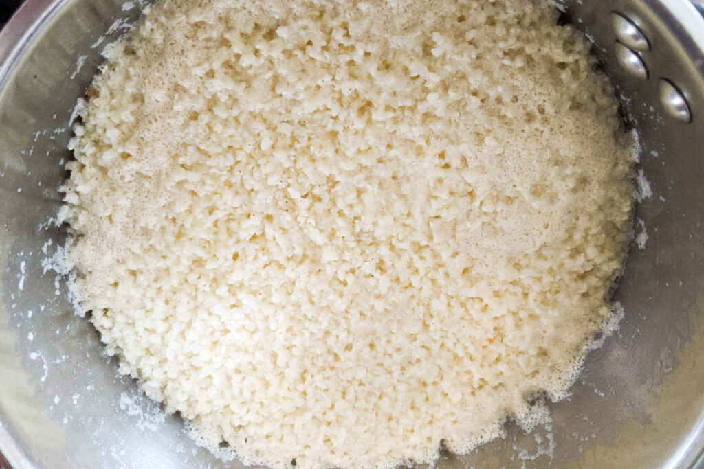 HIRSE-PUFFER gequollen