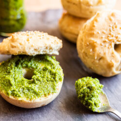 LAST MINUTE BAGELS mit Pesto